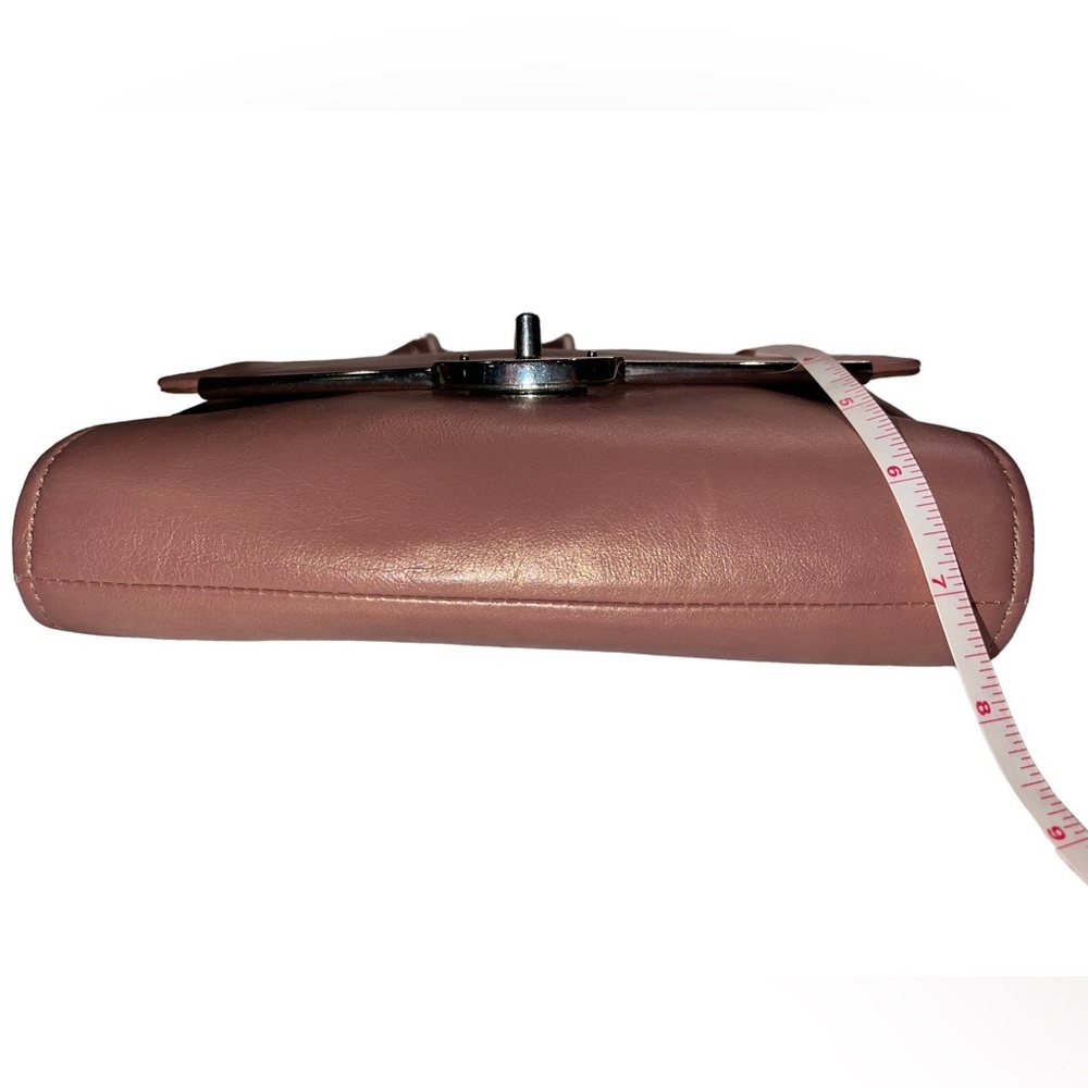 Coach - bronze shimmer leather crossbody bag - like new- pink interior - Picture 8 of 9